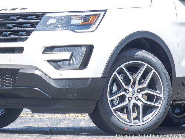 Ford Explorer 2017 photo 2